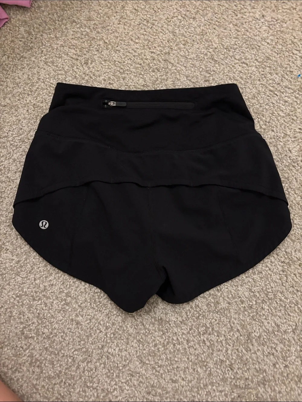 Lululemon black speed up shorts